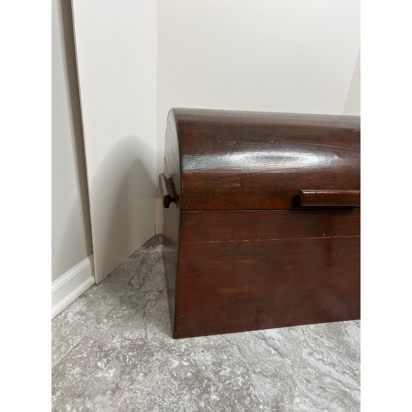 Hand Crafted Cedar Treasure Chest 24x20 Inch