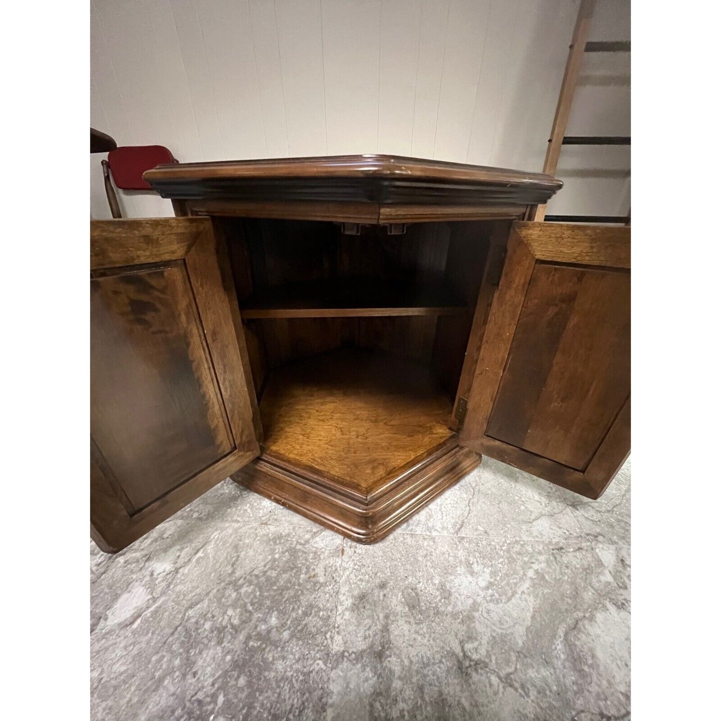 Mid Century Maple Ethan Allen Octagon End Table, Great Condition!