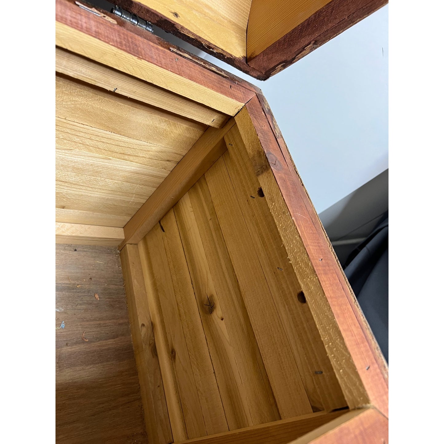 Hand Crafted Cedar Treasure Chest 24x20 Inch