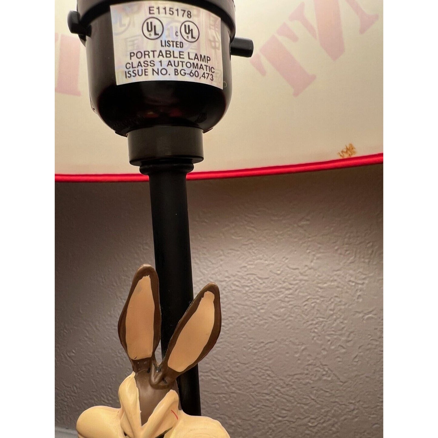 Vintage 1997 Wiley Coyote TNT Lamp, RARE FIND EXCELLENT CONDITION!!